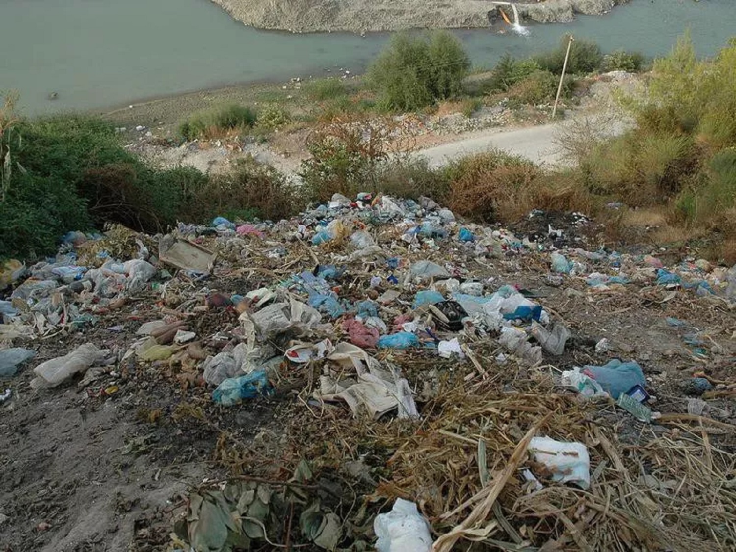 7 dirtiest beaches in the world